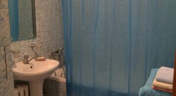 Фото номера Номер с 2 двуспальными кроватями &quot;queen-size&quot; (160х200см) Гостиница Guest house Tatiyana г. Суздаль 6